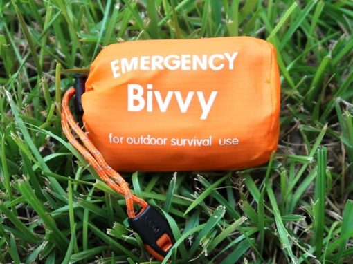 Emergency Thermal Sleeping Bag 8 Packs Waterproof Survival Blanket - Image 2