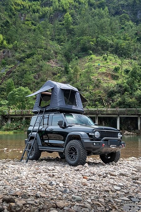 Inflatable Roof Tent for Camping Fits SUVs Trucks Outdoor Glamping Inflatable Roof Tent for Camping Fits SUVs Trucks Outdoor Glamping